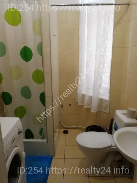 Play Hostel ID: 2767