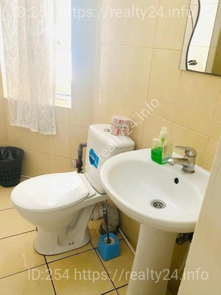 Play Hostel ID: 2769