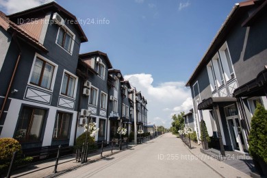 Готель - ресторан «КОПА» 
          – Жовква