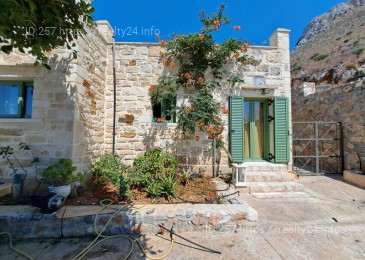 Чудова Кам'яна вілла з панорамним видом на море на острові Крит ID: 2877