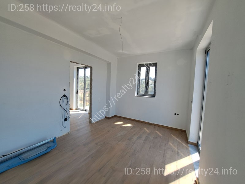 Греція, о. Крит. Продається нова квартира в пішій доступності від піщаного пляжу. ID: 2896