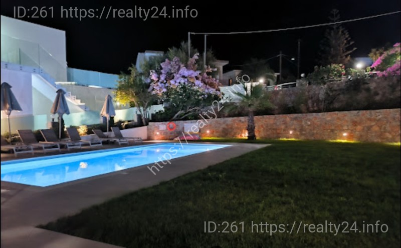 Триповерховий готель  в 100 метрах від чудового пляжу курорту Альміріда Крит Греція ID: 2932