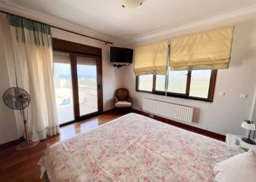 FOR SALE 4 bedroom house with pool in Chania suburb Crete Greece ID: 2950