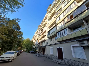 I will sell a 3-room apartment without commission in Borshchagivka ID: 3451