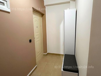 Продається простора 3-кімнатна квартира в самому центрі Лозниці ID: 3864