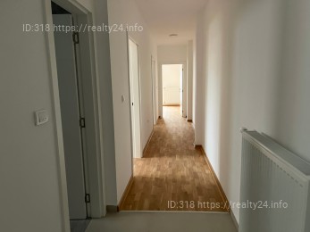 Продается просторный дуплекс с террасами в Нови Саде, хорошая локация ID: 3946