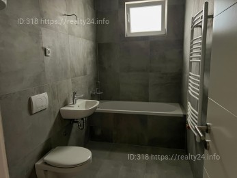 Продается просторный дуплекс с террасами в Нови Саде, хорошая локация ID: 3954