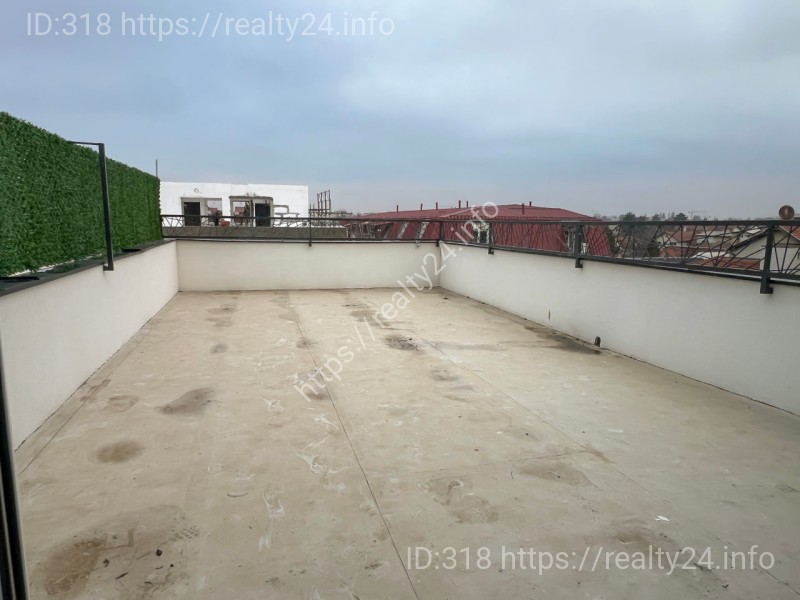 Продается просторный дуплекс с террасами в Нови Саде, хорошая локация ID: 3958