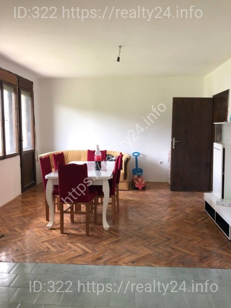 Продається великий просторий будинок, для життя та здачі в оренду ID: 4124