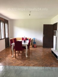 Продається великий просторий будинок, для життя та здачі в оренду ID: 4124