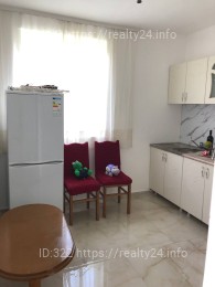 Продається великий просторий будинок, для життя та здачі в оренду ID: 4126