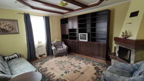 Затишний 2-поверховий будинок в оренду біля Львова &mdash; Скнилів, 100 м&sup2;, 11 соток, автономний, з меблями ID: 6745