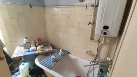 Австрійська 4-кімнатна квартира в центрі Львова &mdash; вул. Щепкіна, 96 м&sup2;, пам'ятка архітектури ID: 6799