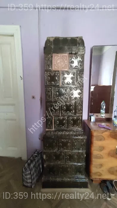 Австрійська 4-кімнатна квартира в центрі Львова &mdash; вул. Щепкіна, 96 м&sup2;, пам'ятка архітектури ID: 6801