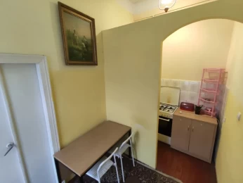 Оренда 1-кімнатна квартира 45 м2 з балконом у тихому центрі Львова, вул. Глібова ID: 10175