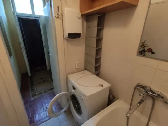 Оренда 1-кімнатна квартира 45 м2 з балконом у тихому центрі Львова, вул. Глібова ID: 10179