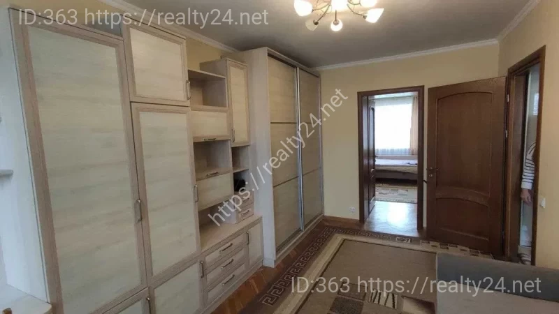 Затишна 2-кімнатна квартира в оренду, 43 м2 з євроремонтом, вул. Й. Сліпого, центр Львова ID: 10189