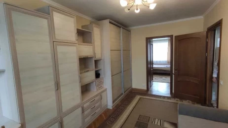 Затишна 2-кімнатна квартира в оренду, 43 м2 з євроремонтом, вул. Й. Сліпого, центр Львова ID: 10189