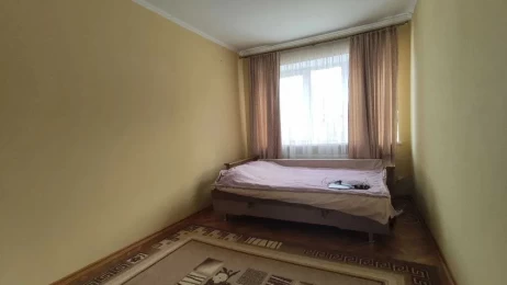 Затишна 2-кімнатна квартира в оренду, 43 м2 з євроремонтом, вул. Й. Сліпого, центр Львова ID: 10193