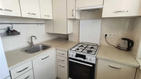 Затишна 2-кімнатна квартира в оренду, 43 м2 з євроремонтом, вул. Й. Сліпого, центр Львова ID: 10209