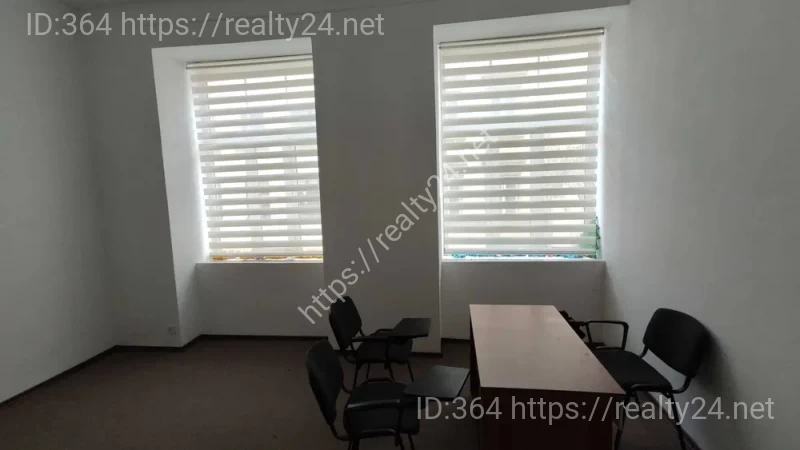 Оренда Офісу 49 м2 у серці Львова, вул. Сербська, поруч із площею Ринок ID: 10219