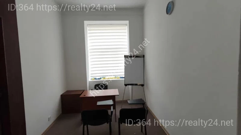 Оренда Офісу 49 м2 у серці Львова, вул. Сербська, поруч із площею Ринок ID: 10221