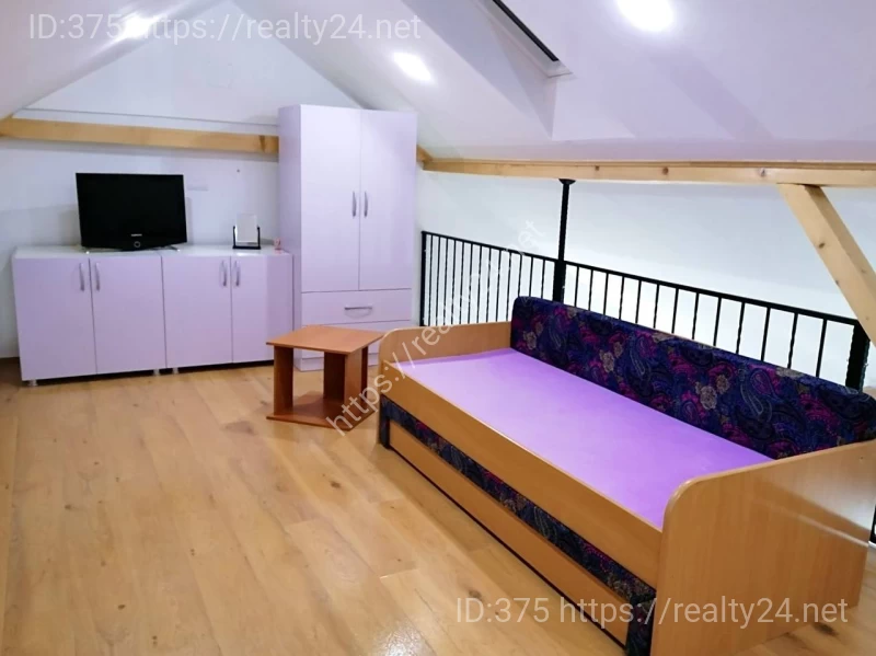 Bright and functional duplex apartment for sale in Pančevo, in an excellent location near the extended city center. ID: 19545