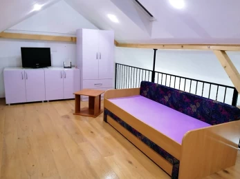 Bright and functional duplex apartment for sale in Pančevo, in an excellent location near the extended city center. ID: 19545