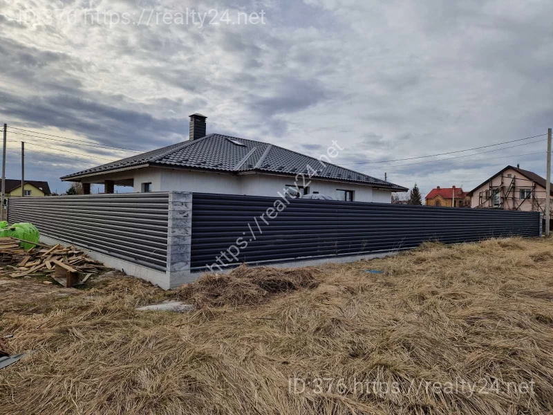House for sale from the owner - 273 m2, plot of 7.5 acres in the village of Petropavlovsk, Boryspil ID: 19587