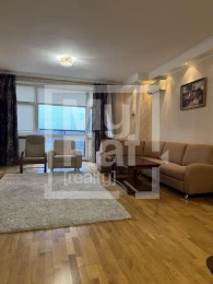 Rent a spacious 3-room apartment 145m2 in Pechersk ID: 19625