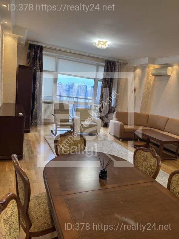 Rent a spacious 3-room apartment 145m2 in Pechersk ID: 19639