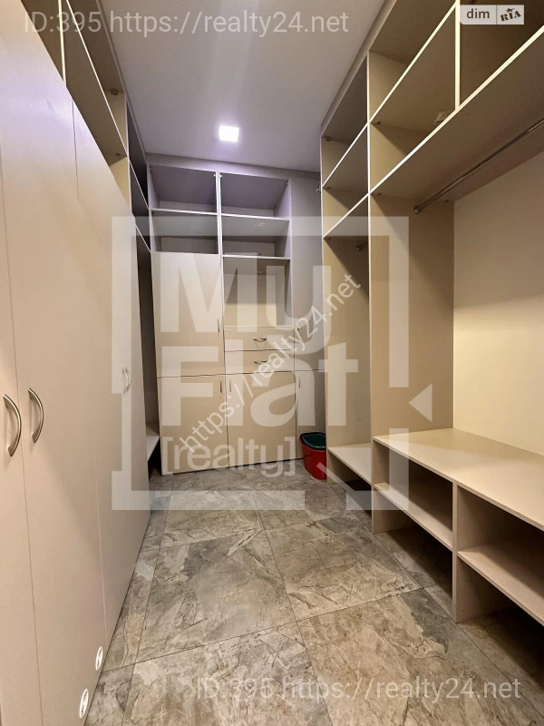 Офис 161 м2 возле метро Кловская  -  open space и переговорная ID: 19689
