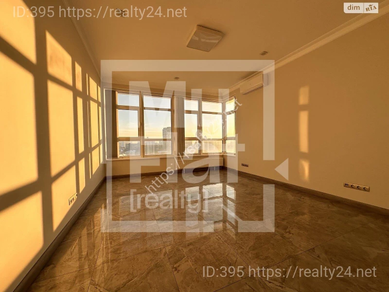 Офис 161 м2 возле метро Кловская  -  open space и переговорная ID: 19693