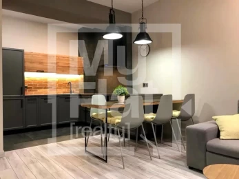 Elite 60 m2 Apartment on Artema 52A  -  Renovated, Premium Appliances, Parking ID: 19737