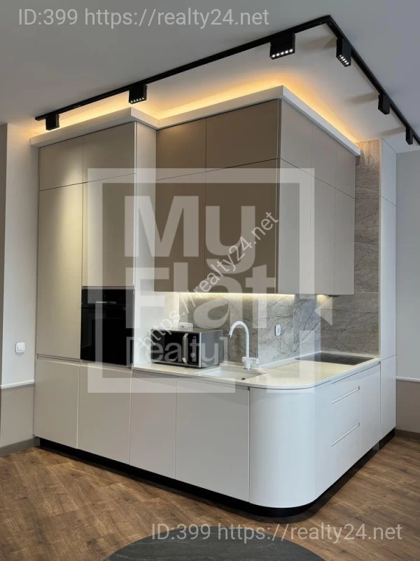 Luxury 3- Bedroom 125 m2 Apartment in Busov Hill  -  Dnipro Views, Fully Equipped ID: 19787