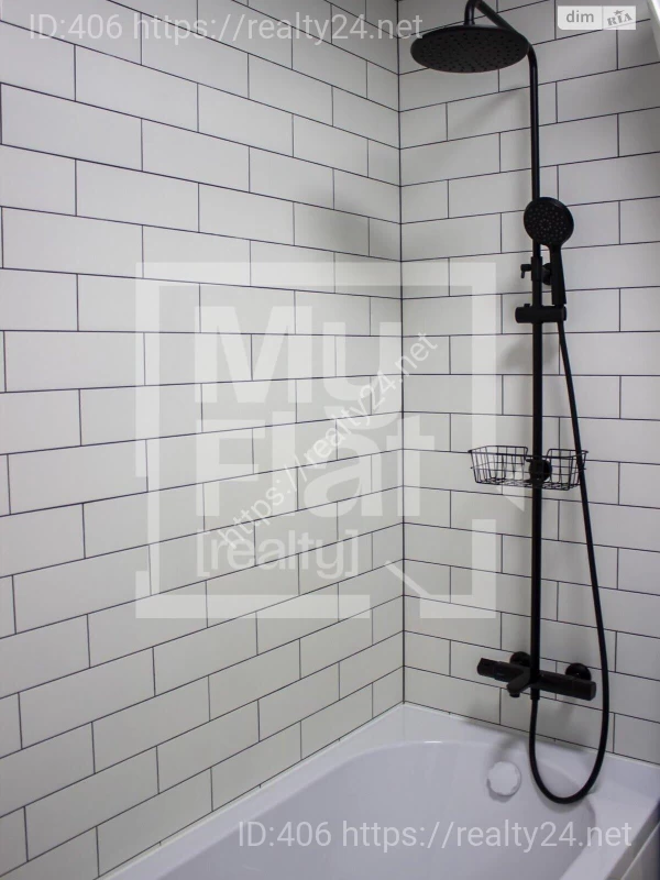 31 m2 Studio in Pushcha- Vodytsia  -  Designer Renovation, Forest  Lakes Nearby ID: 19817