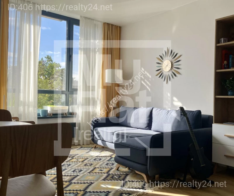 31 m2 Studio in Pushcha- Vodytsia  -  Designer Renovation, Forest  Lakes Nearby ID: 19819