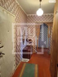 Квартира 50.6 м2 на Виноградарі, вул. Западинська  -  утеплена панель, під ремонт ID: 19877