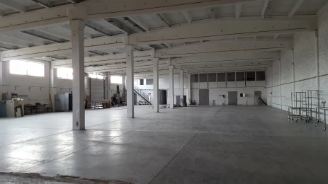 Виробнича будівля у відмінному стані ID: 20033