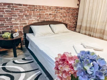 Guest House on Saksahanskoho Street
          – Kyiv