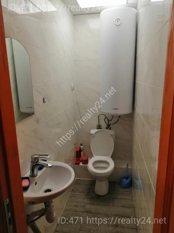 Meridian Hostel ID: 27154
