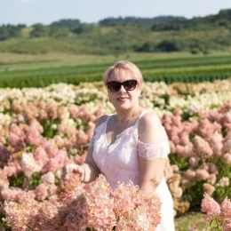 Oksana Realtor VIP Properties Thumb